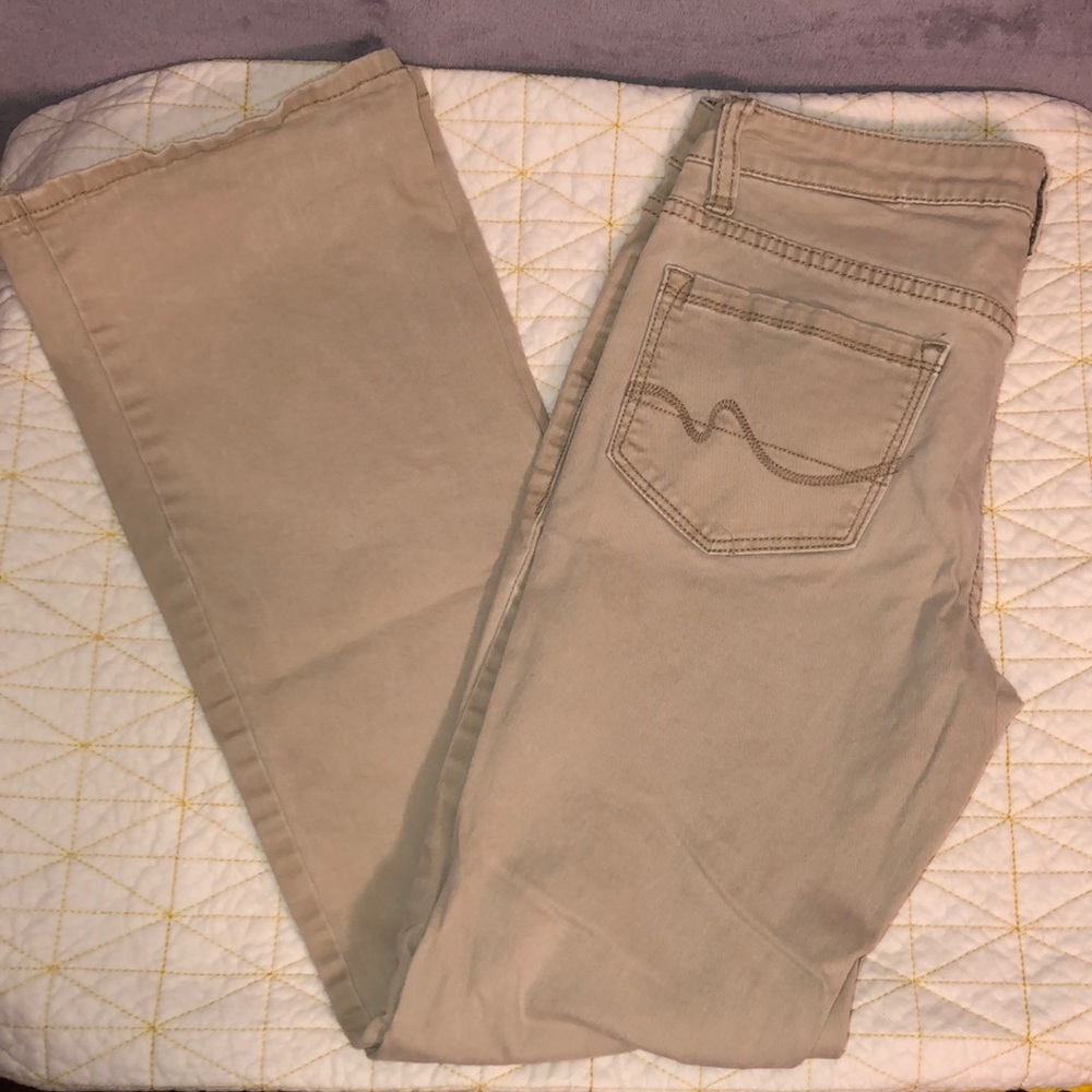 🍀Faded Glory Khaki Jeans🍀